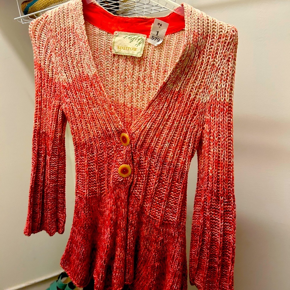Sparrow peach and white cardigan with two buttons front